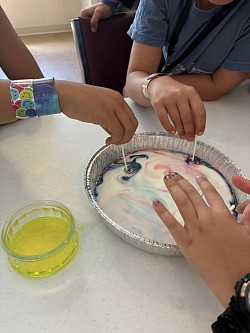 MESSY CHURCH